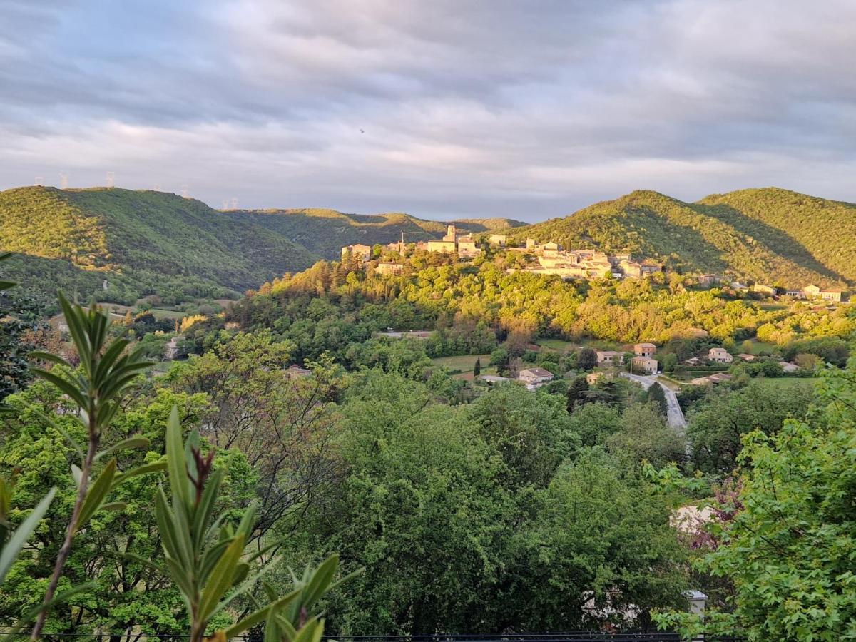 Les Restanques De Camelie Hotel Saint-Thomé Екстериор снимка