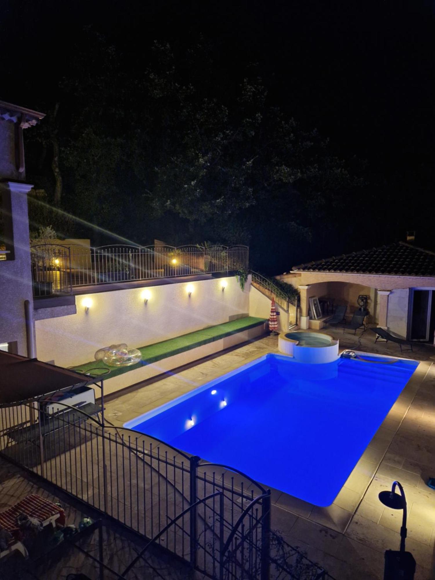 Les Restanques De Camelie Hotel Saint-Thomé Екстериор снимка