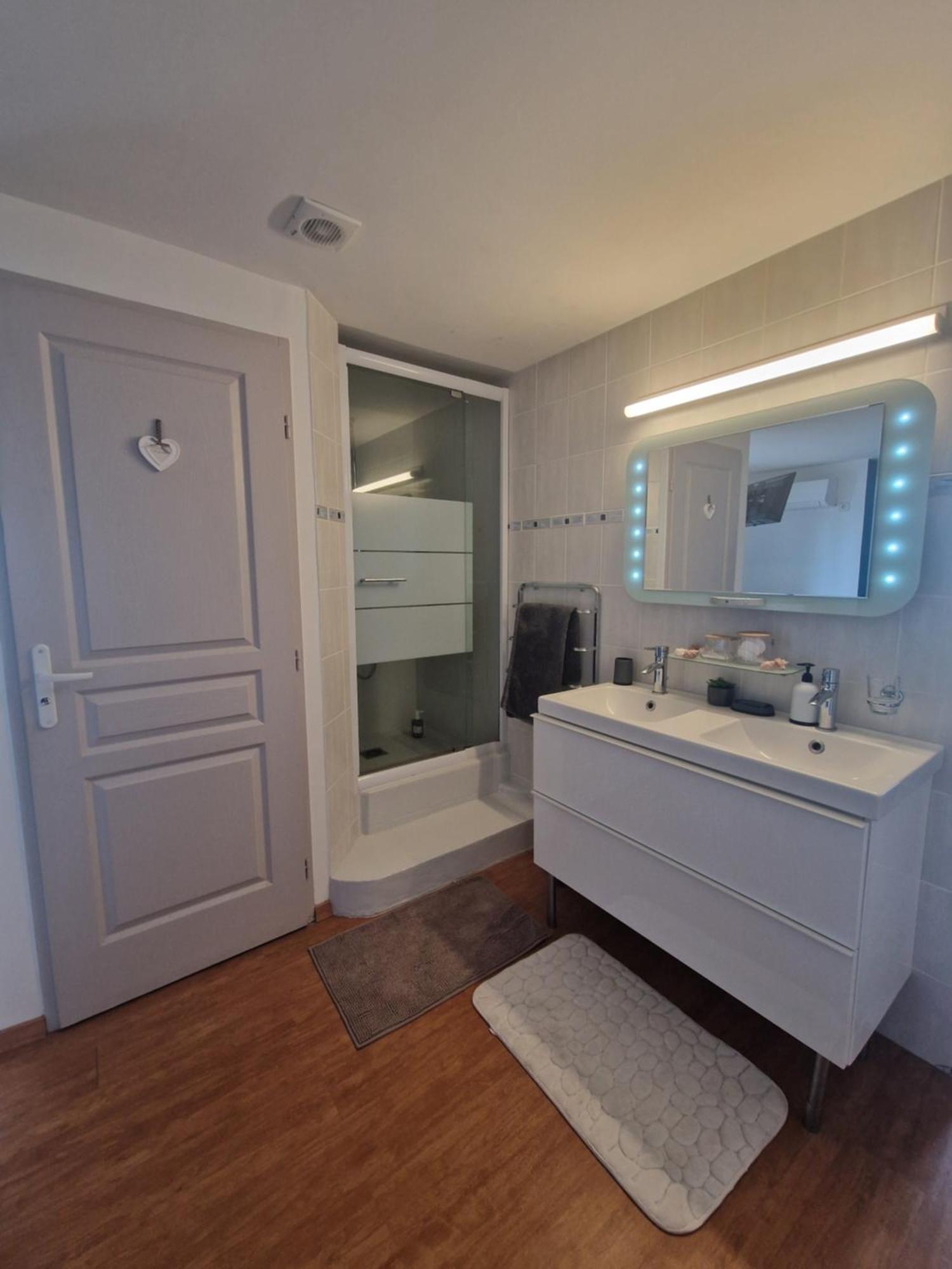 Les Restanques De Camelie Hotel Saint-Thomé Екстериор снимка